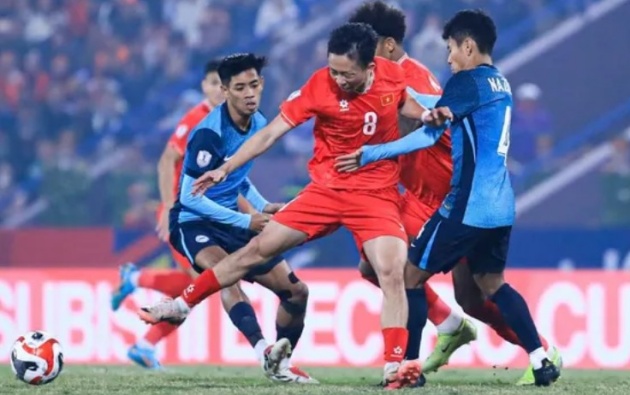 Việt Nam 3-1 Singapore: Xuân Son tỏa sáng, vào chung kết AFF Cup