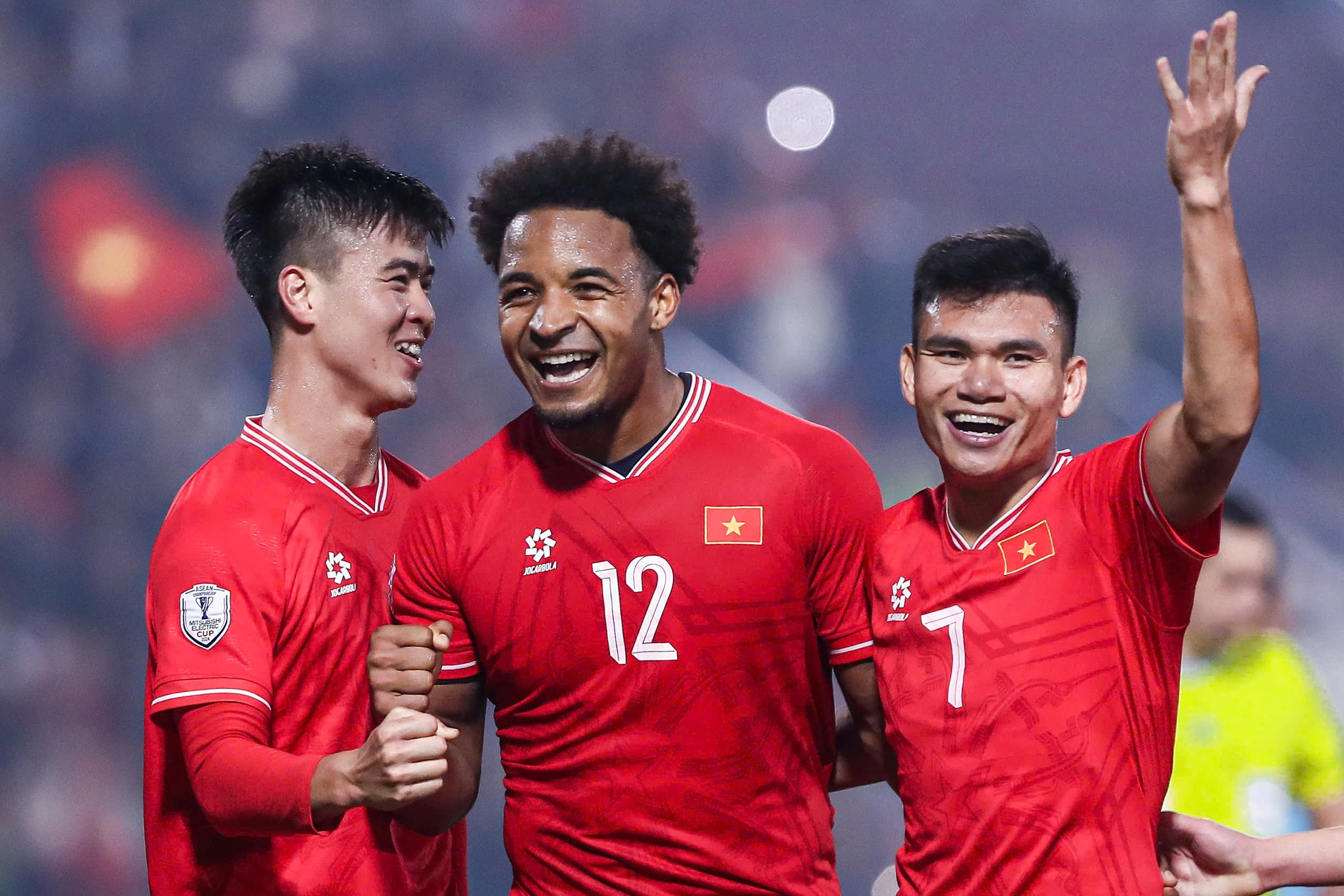 Chung kết AFF Cup 2024: Việt Nam đối đầu Thái Lan tại Việt Trì